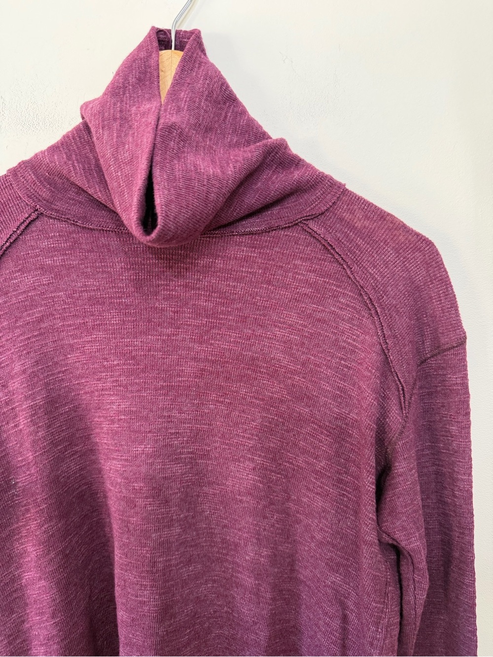 We the Free People Split Back Turtleneck Longline Top High Purple Short Womens S - Picture 4 of 10